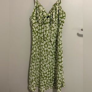 tasmin mini dress in floral green